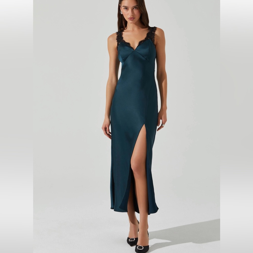 Astr the label Eirene Satin Lace Trim Dress